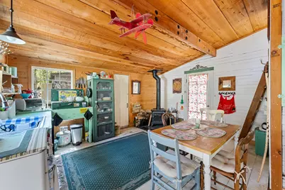 798 Covered Bridge Road, Rogue River, OR 97537 - Photo 9