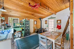 798 Covered Bridge Rd, Rogue River, OR 97537 - Photo 9