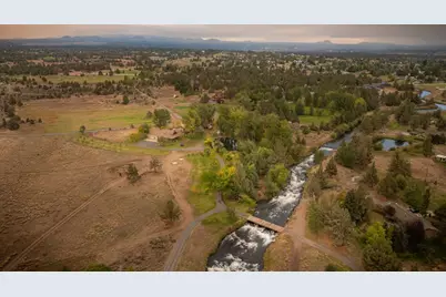 21925 Bear Creek Road, Bend, OR 97701 - Photo 101