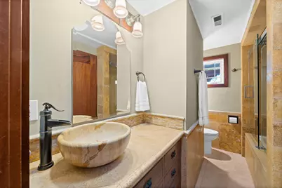 21925 Bear Creek Road, Bend, OR 97701 - Photo 47