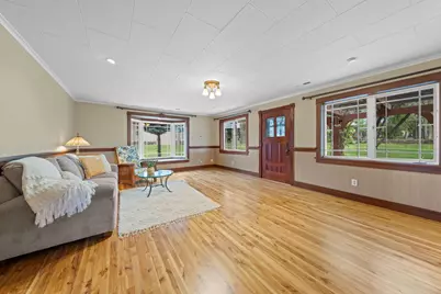 21925 Bear Creek Road, Bend, OR 97701 - Photo 31