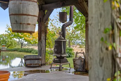 21925 Bear Creek Road, Bend, OR 97701 - Photo 59