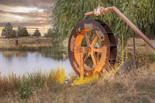 21925 Bear Creek Rd, Bend, OR 97701 - Photo 93