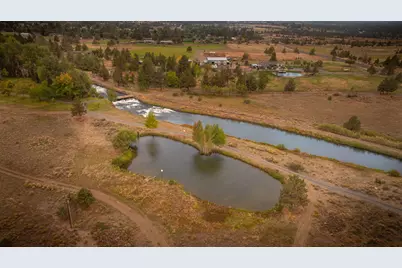 21925 Bear Creek Road, Bend, OR 97701 - Photo 103