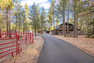 14419 Crossroads Loop, Sisters, OR 97759 - Photo 3