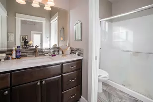 2949 Northeast Flagstone Avenue, Bend, OR 97701 - Photo 9