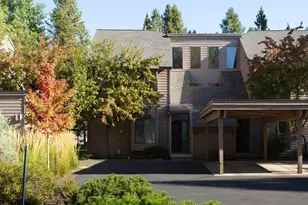 17712 Lake Aspen Ct, Sunriver, OR 97707 - Photo 3