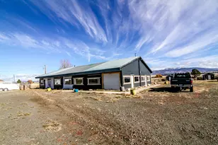 61049 E Hwy 140 E, Bly, OR 97622 - Photo 35