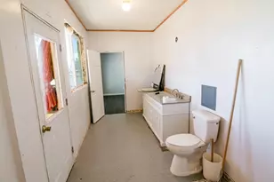 61049 E Hwy 140 E, Bly, OR 97622 - Photo 31