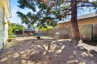 109 S Orange Street, Medford, OR 97501 - Photo 23