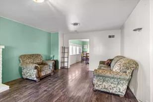 109 S Orange St, Medford, OR 97501 - Photo 7