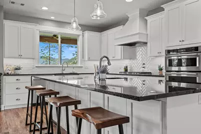 103 Summit Drive, Shady Cove, OR 97539 - Photo 11