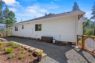 103 Summit Dr, Shady Cove, OR 97539 - Photo 53