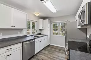 61839 Avonlea Cir, Bend, OR 97702 - Photo 17