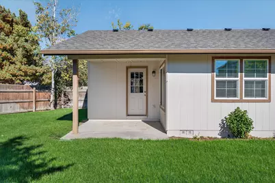 61839 Avonlea Circle, Bend, OR 97702 - Photo 39