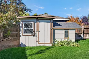 61839 Avonlea Cir, Bend, OR 97702 - Photo 37