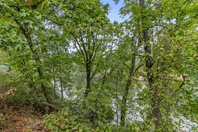 5142 Rogue River Highway, Gold Hill, OR 97525 - Photo 21