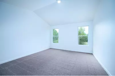 1147 Pumpkin #321, Eagle Point, OR 97524 - Photo 9