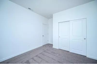 1147 Pumpkin Ridge Drive #321, Eagle Point, OR 97524 - Photo 17