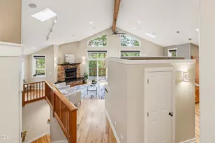 774 Lisa Ln, Ashland, OR 97520 - Photo 5