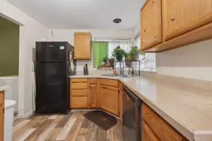 2937 SW Salmon Ave, Redmond, OR 97756 - Photo 7