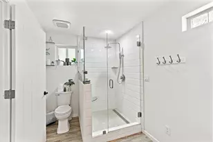 2951 Rogue River Hwy, Gold Hill, OR 97525 - Photo 19