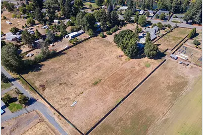 2951 Rogue River Highway, Gold Hill, OR 97525 - Photo 71