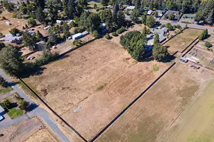 2951 Rogue River Hwy, Gold Hill, OR 97525 - Photo 71