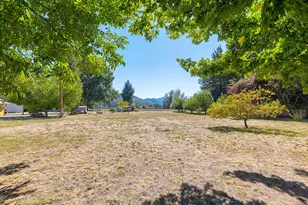 2951 Rogue River Hwy, Gold Hill, OR 97525 - Photo 51