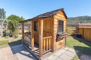 2951 Rogue River Hwy, Gold Hill, OR 97525 - Photo 39