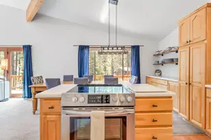 70474 Alum Root, Black Butte Ranch, OR 97759 - Photo 9