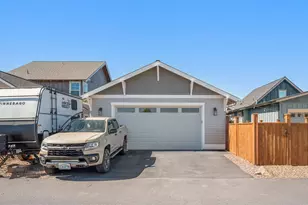 880 NW 19th St, Redmond, OR 97756 - Photo 29