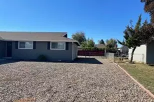 5452 Glenwood Dr, Klamath Falls, OR 97603 - Photo 3