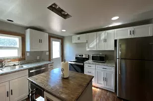 748 E Main St, John Day, OR 97845 - Photo 17