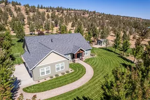 10135 NW Coyner Ave, Redmond, OR 97756 - Photo 3