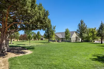 10135 NW Coyner Avenue, Redmond, OR 97756 - Photo 37