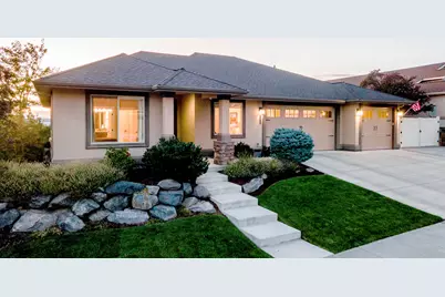 240 Skyridge Drive, Klamath Falls, OR 97603 - Photo 3