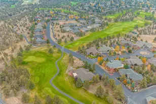 10942 Village Loop, Redmond, OR 97756 - Photo 33