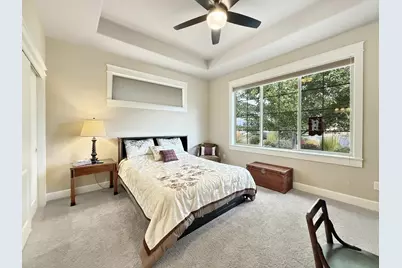 61076 Manhae Loop, Bend, OR 97702 - Photo 33