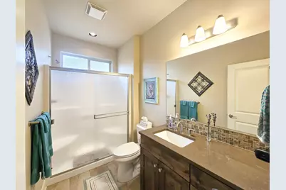 61076 Manhae Loop, Bend, OR 97702 - Photo 39