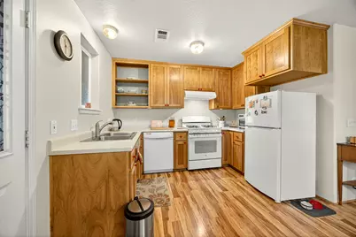 794 Park Street, Ashland, OR 97520 - Photo 7