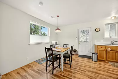 794 Park Street, Ashland, OR 97520 - Photo 5