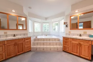 59649 Okanagan Ln, Bend, OR 97702 - Photo 47