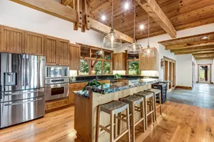 66240 White Rock Loop, Bend, OR 97703 - Photo 19