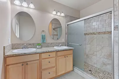 1901 SW G Street, Grants Pass, OR 97526 - Photo 11