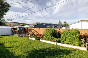 233 SW Ewen St, Prineville, OR 97754 - Photo 9