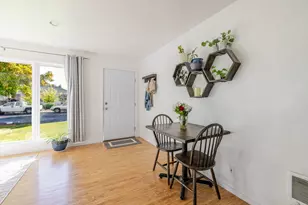 233 SW Ewen St, Prineville, OR 97754 - Photo 11