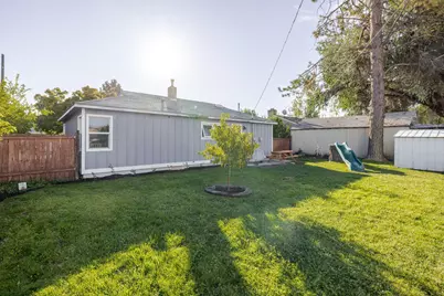 233 SW Ewen Street, Prineville, OR 97754 - Photo 7