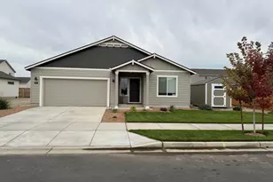 265 NW Par Ave, Madras, OR 97741 - Photo 3