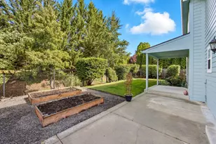 4553 Wolf Run Dr, Medford, OR 97504 - Photo 47